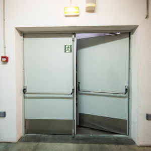 Противопожарная дверь для эвакуационных выходов / серия FRM33375